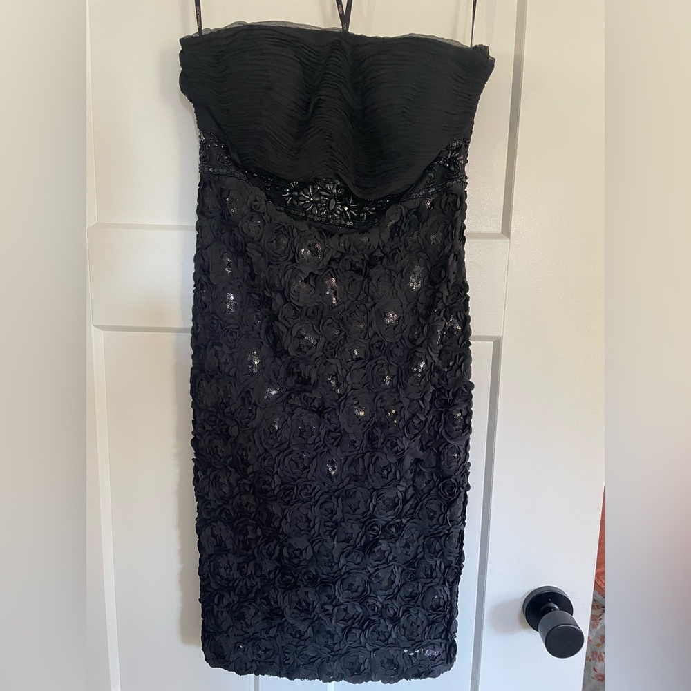 Sue Wong  Black Strapless Cocktail Dress